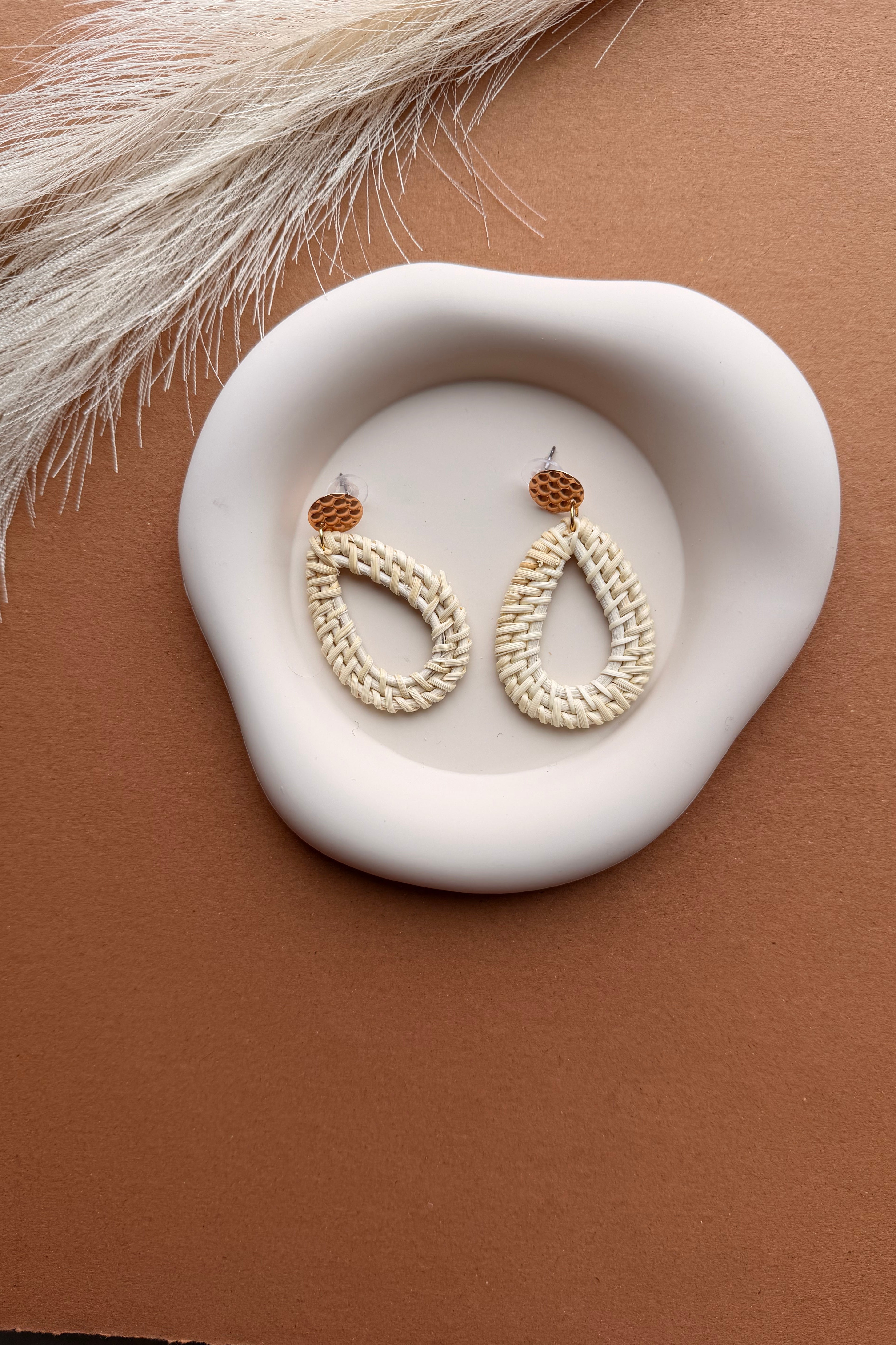 Odelisse Elara Drop Earrings